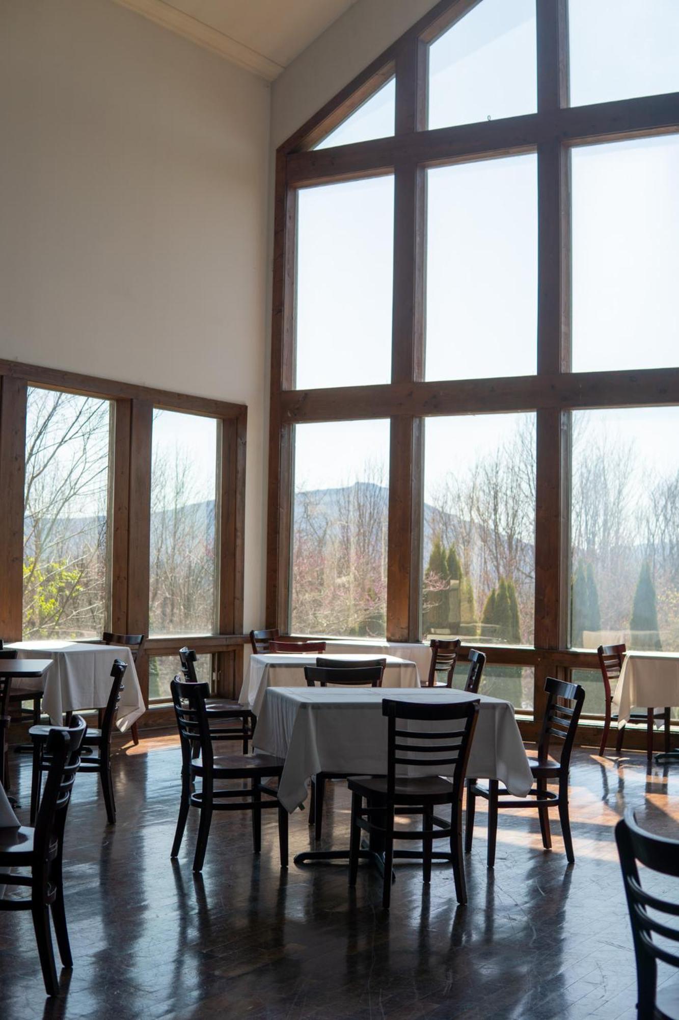 Inn At Crestwood Boone Eksteriør billede